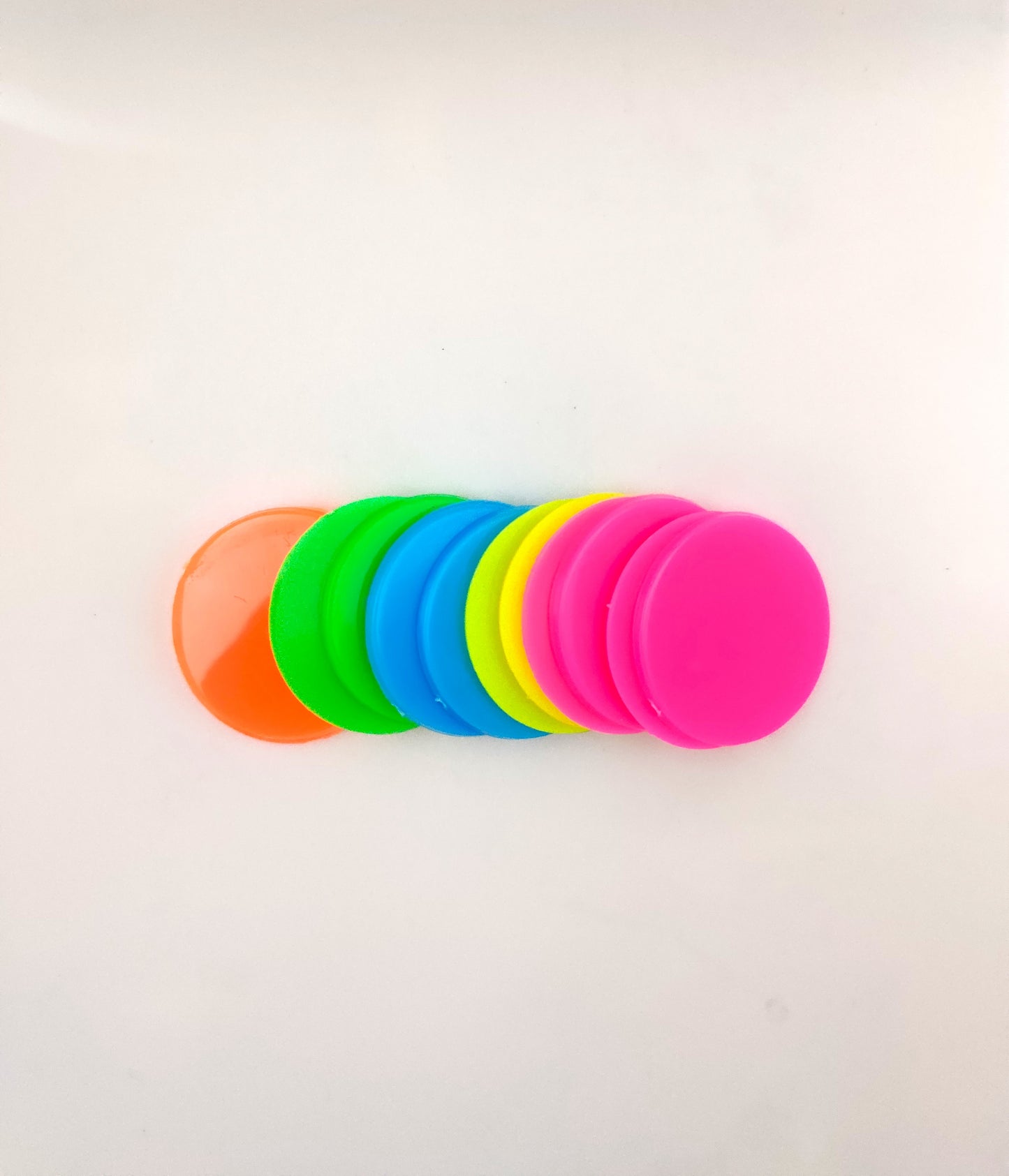 Nimida Plastic Round Plain Coin/Token/Chips For Board Games And Other Uses Five Colours - 20 Each | Total 100 Nos | Mini Combo